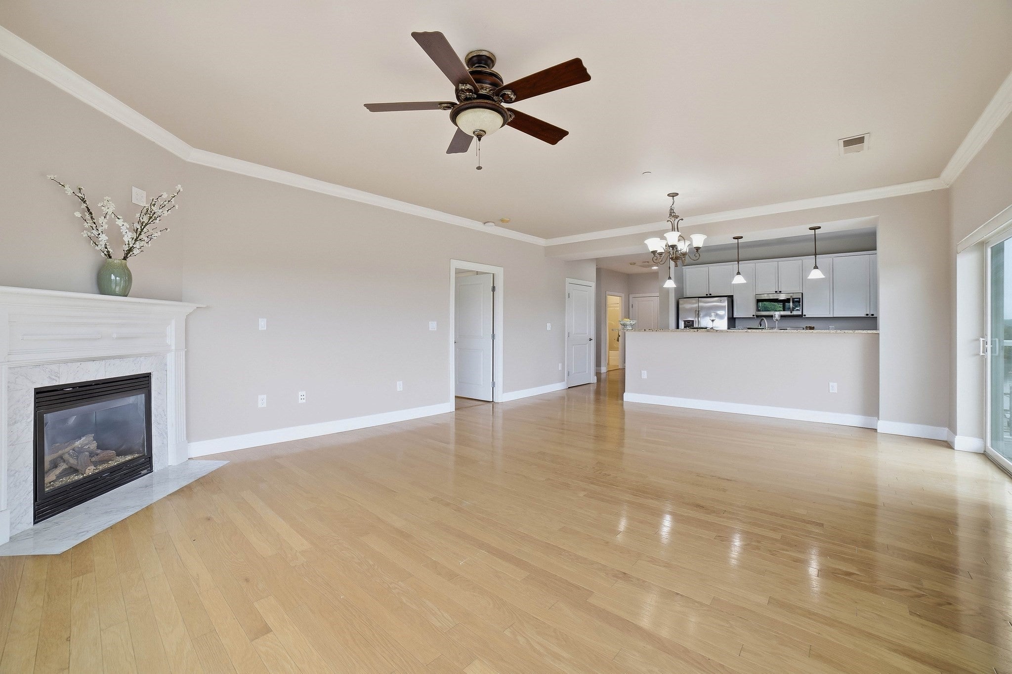 527 Pawtucket Blvd #608, Lowell, MA Photo #8