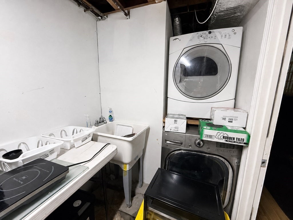246 Pleasant Street, Franklin, MA Photo #15