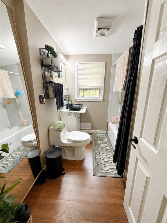 246 Pleasant Street, Franklin, MA Photo #9