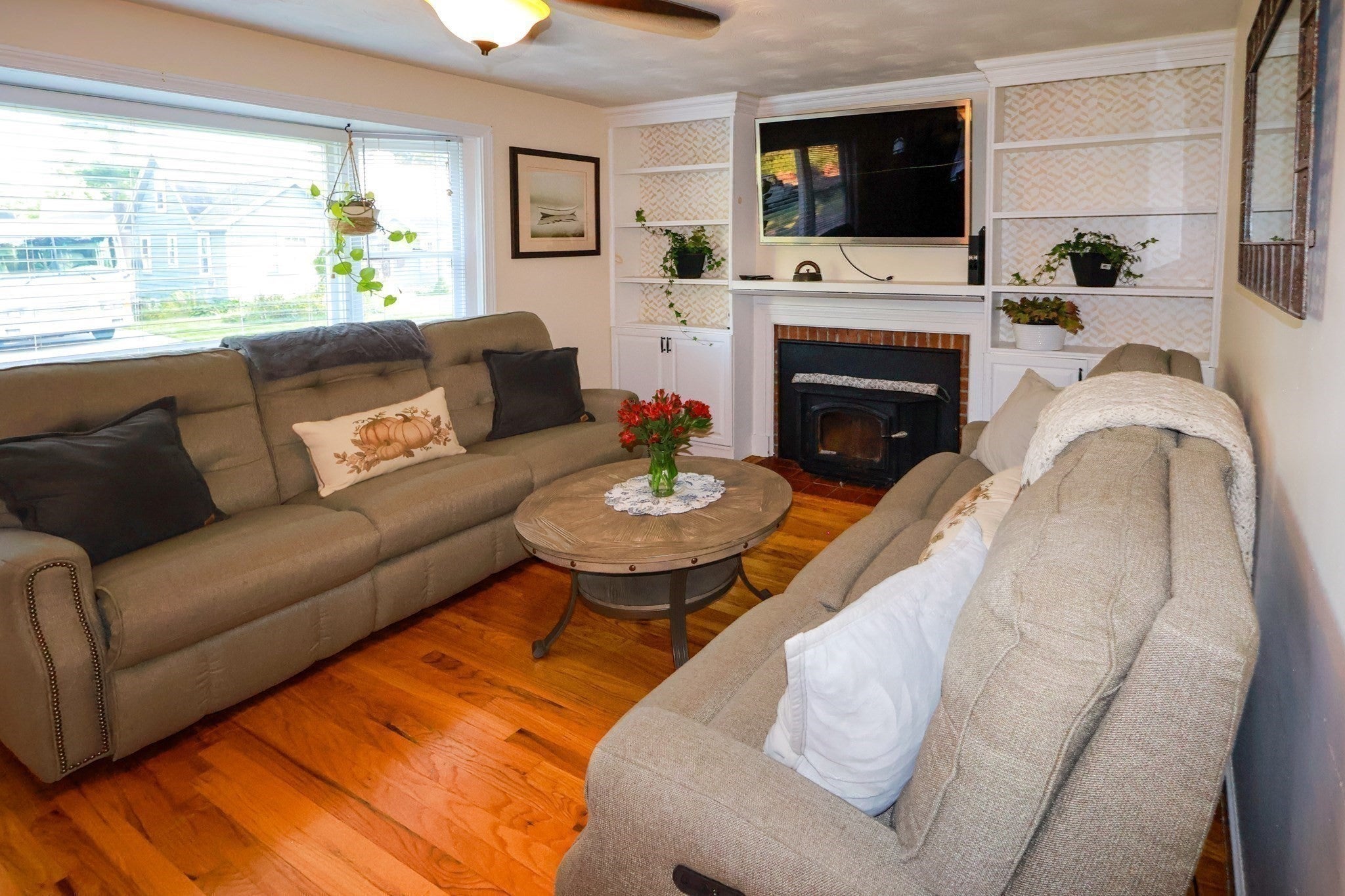 98 Van Kleeck Rd, Millis, MA Photo #8