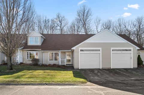 48 Hillside Village Dr 48 West Boylston MA 01583