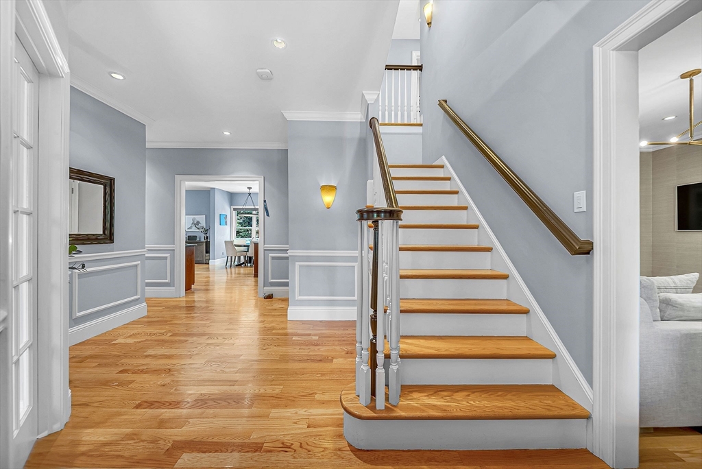 24 Summit Road