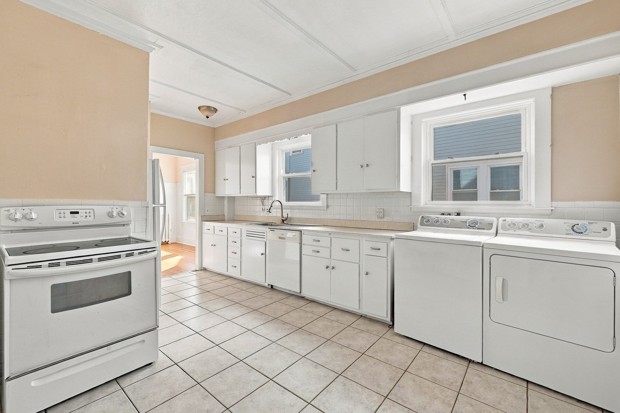 37-39 Orchard Cir, Swampscott, MA, 37-39 Orchard Cir, Swampscott, MA Photo #10