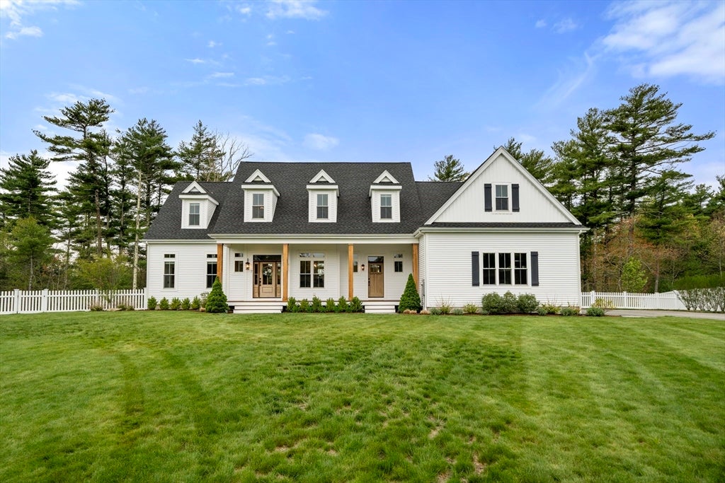 7 Stanley Ln