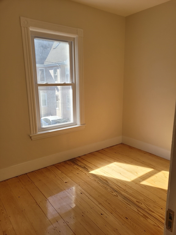 13-15 Benner Ave