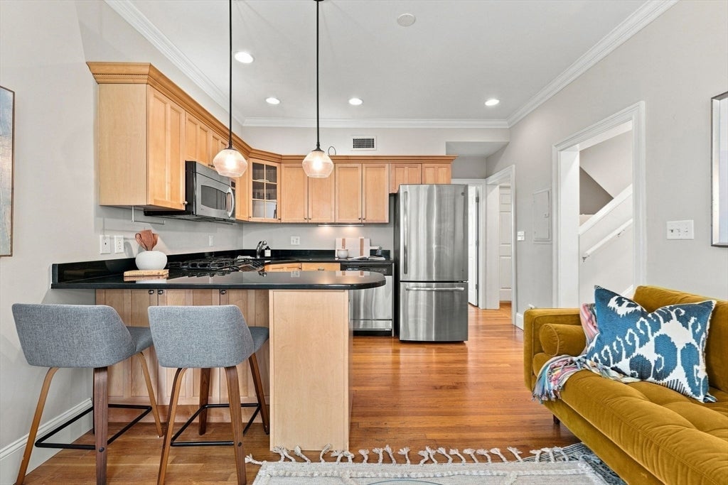 77 Old Harbor St #3, Boston, MA, 77 Old Harbor St #3, Boston, MA Photo #10