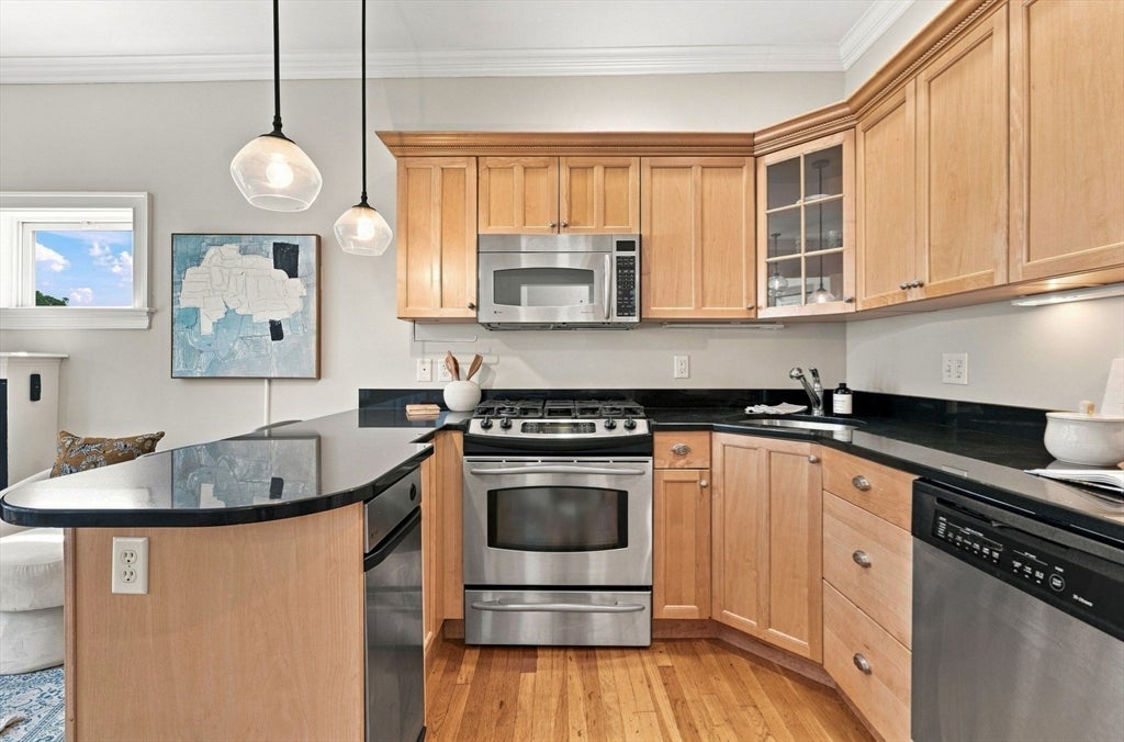 77 Old Harbor St #3, Boston, MA, 77 Old Harbor St #3, Boston, MA Photo #7