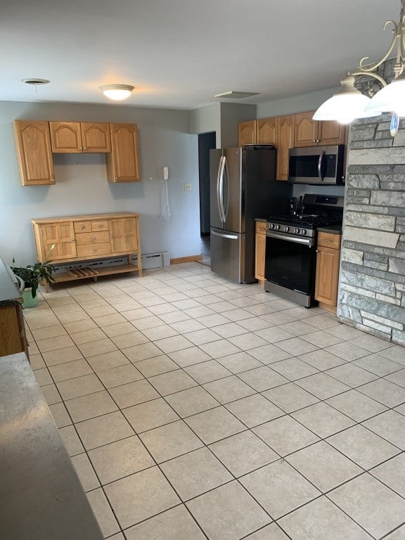 156 Eastview Ave, Somerset, MA Photo #13