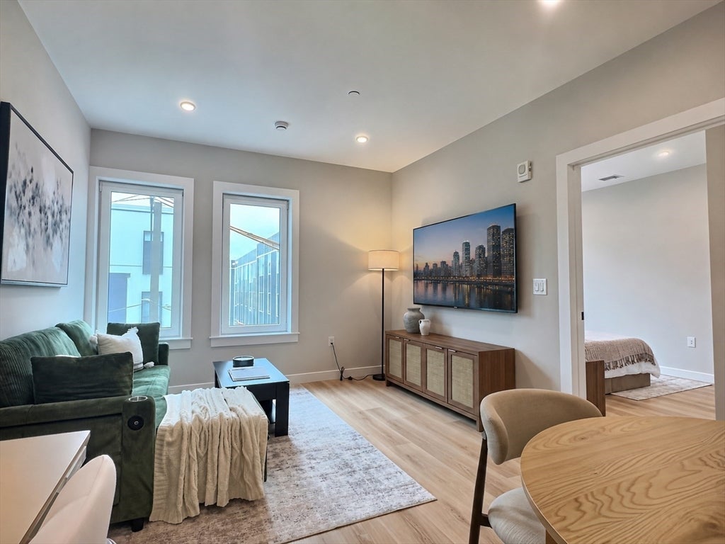 1305 Hyde Park Ave. 209