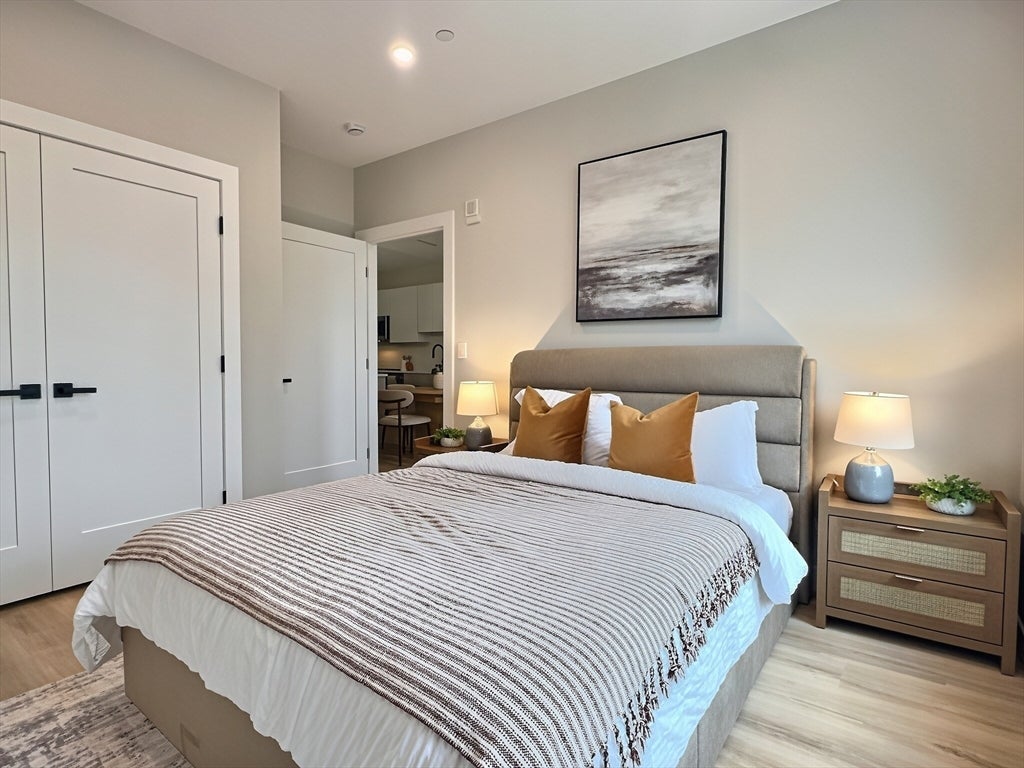 1305 Hyde Park Ave. 209