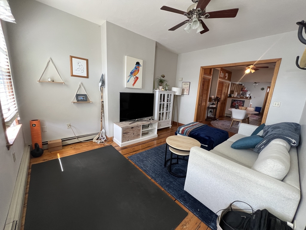 109 Bartlett St #2, Boston, MA Photo #2