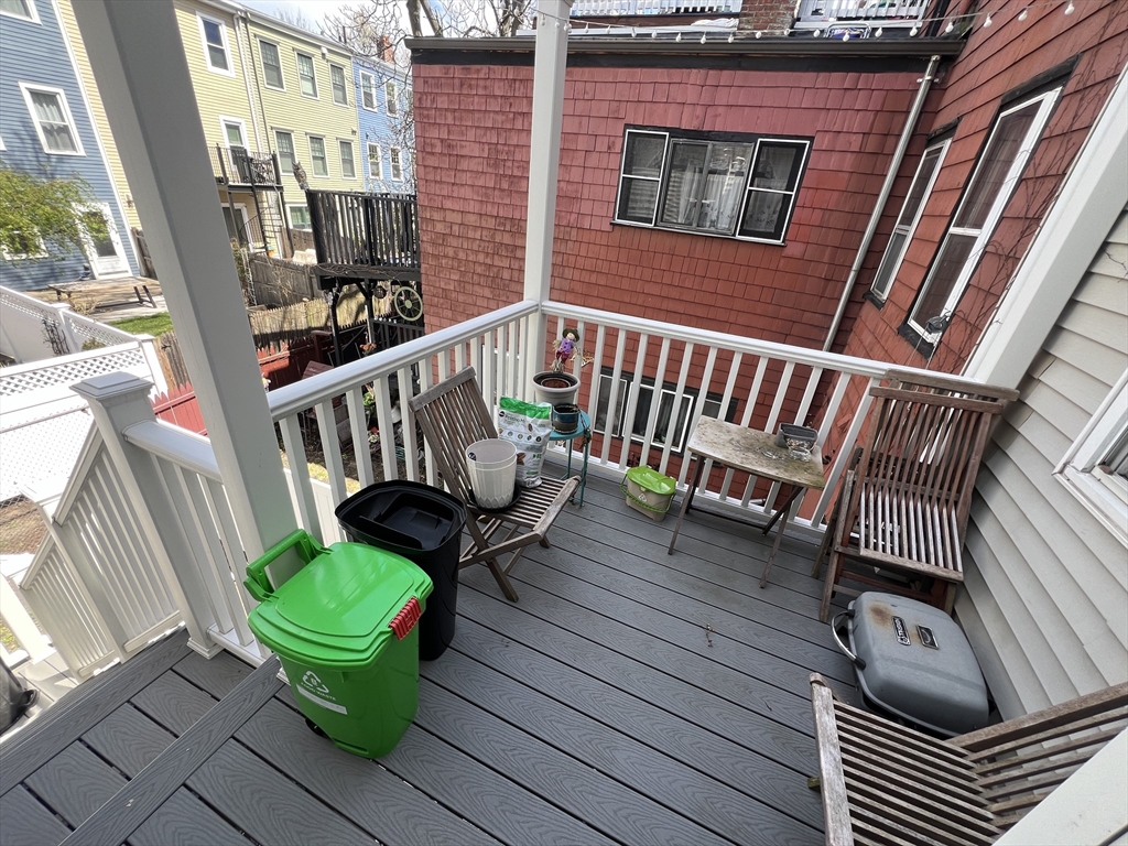 109 Bartlett St #2, Boston, MA Photo #17