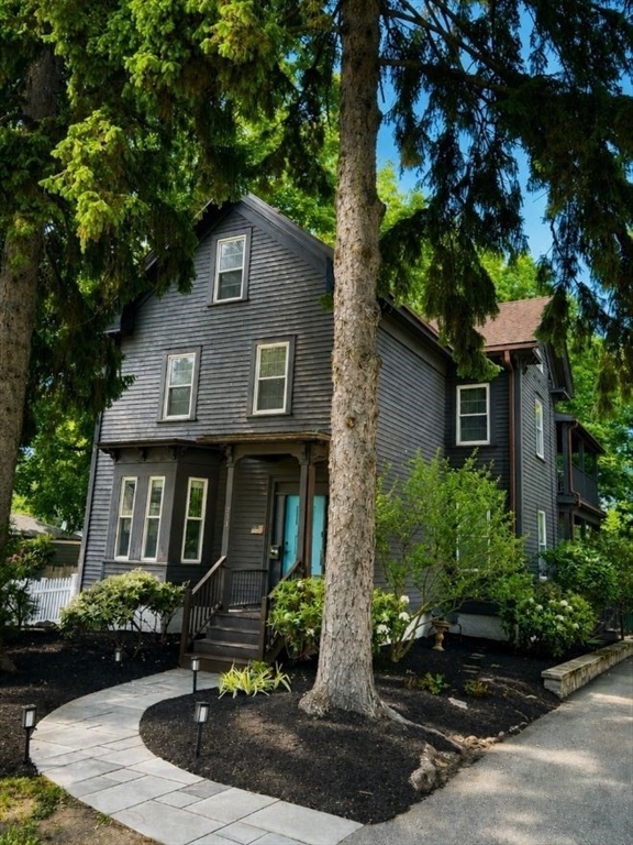 Photo 1 of 32 — 293 Woburn, Reading, MA 01867