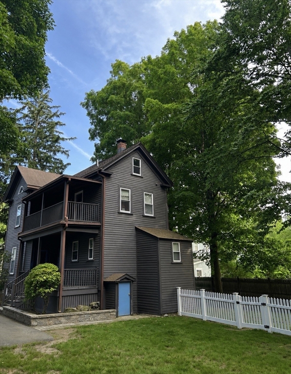 293 Woburn