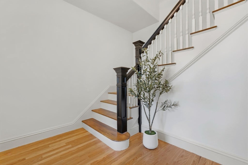 32 Ocean St