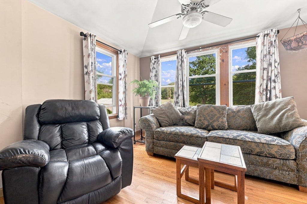 79 Waverly Rd, Woburn, MA, 79 Waverly Rd, Woburn, MA Photo #6