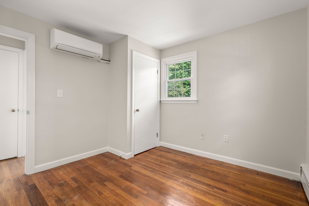 8 Sunset Drive, Framingham, MA Photo #24