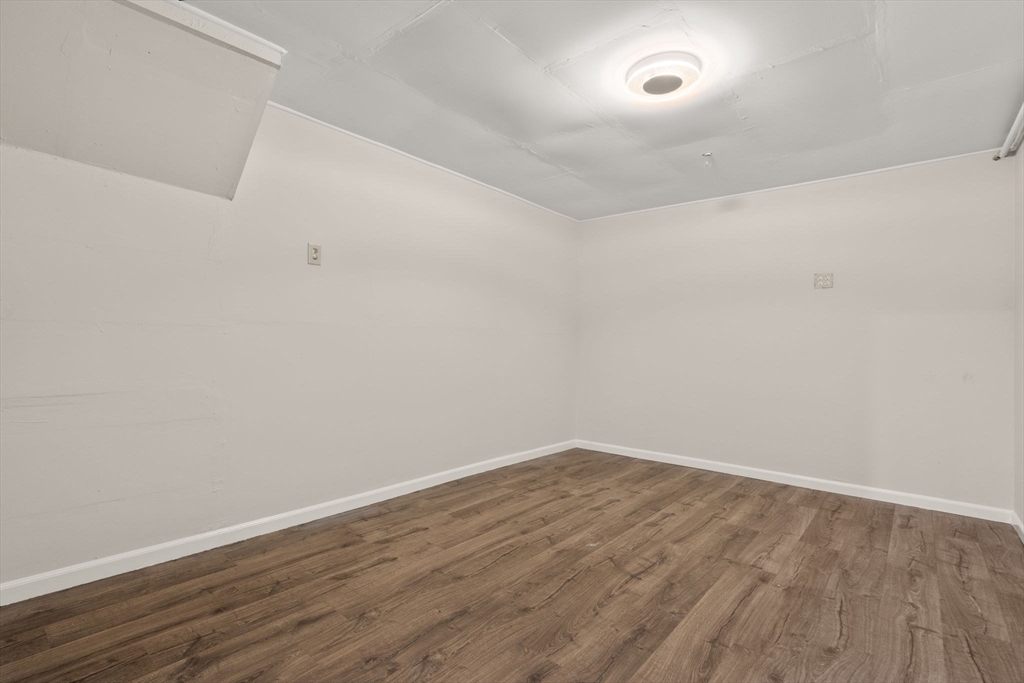 8 Sunset Drive, Framingham, MA Photo #27