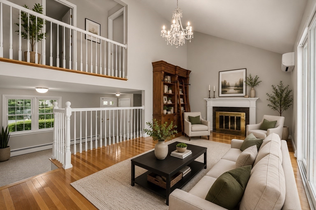 8 Sunset Drive, Framingham, MA Photo #11