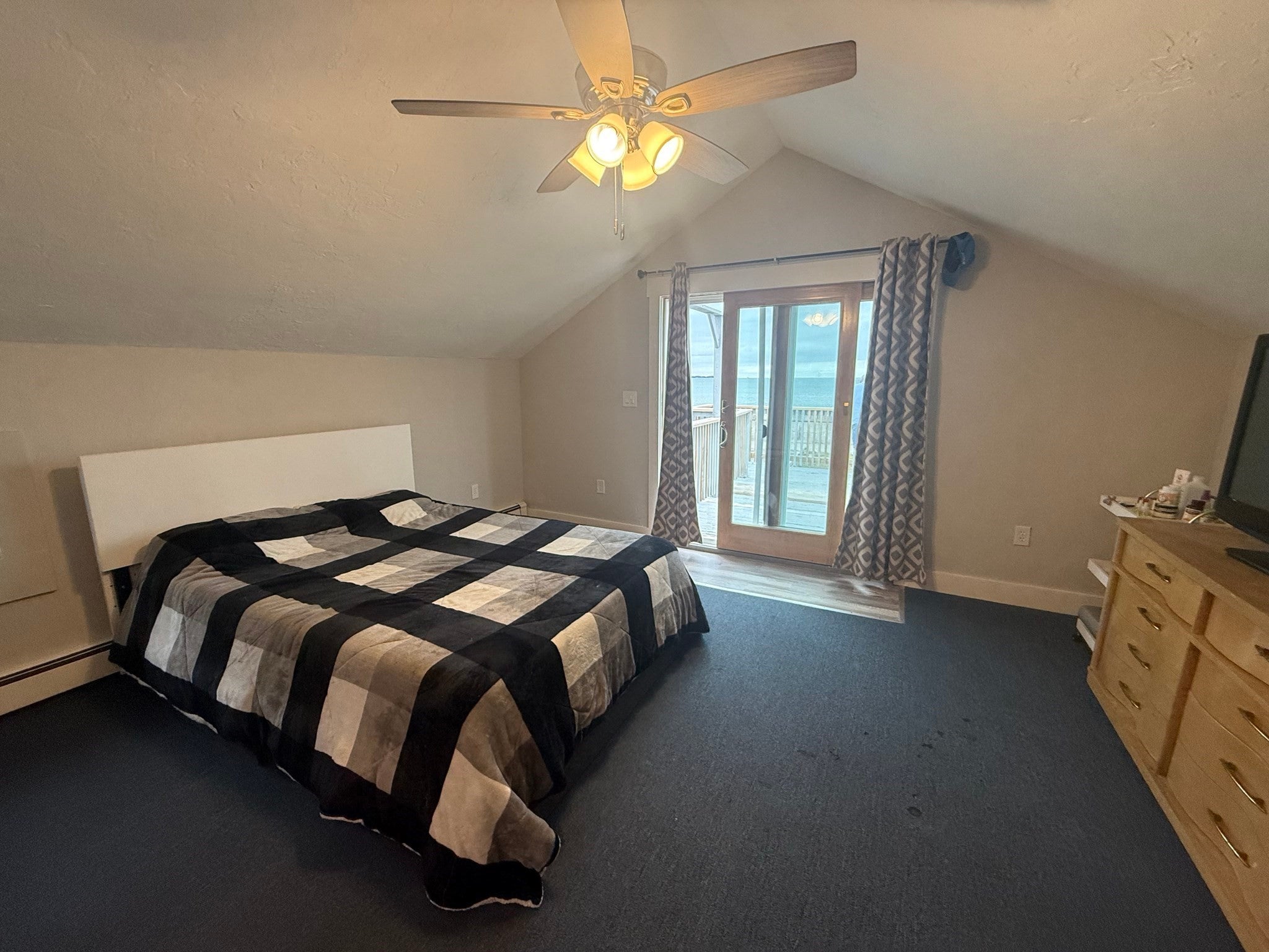 154 Broadsound Ave 2