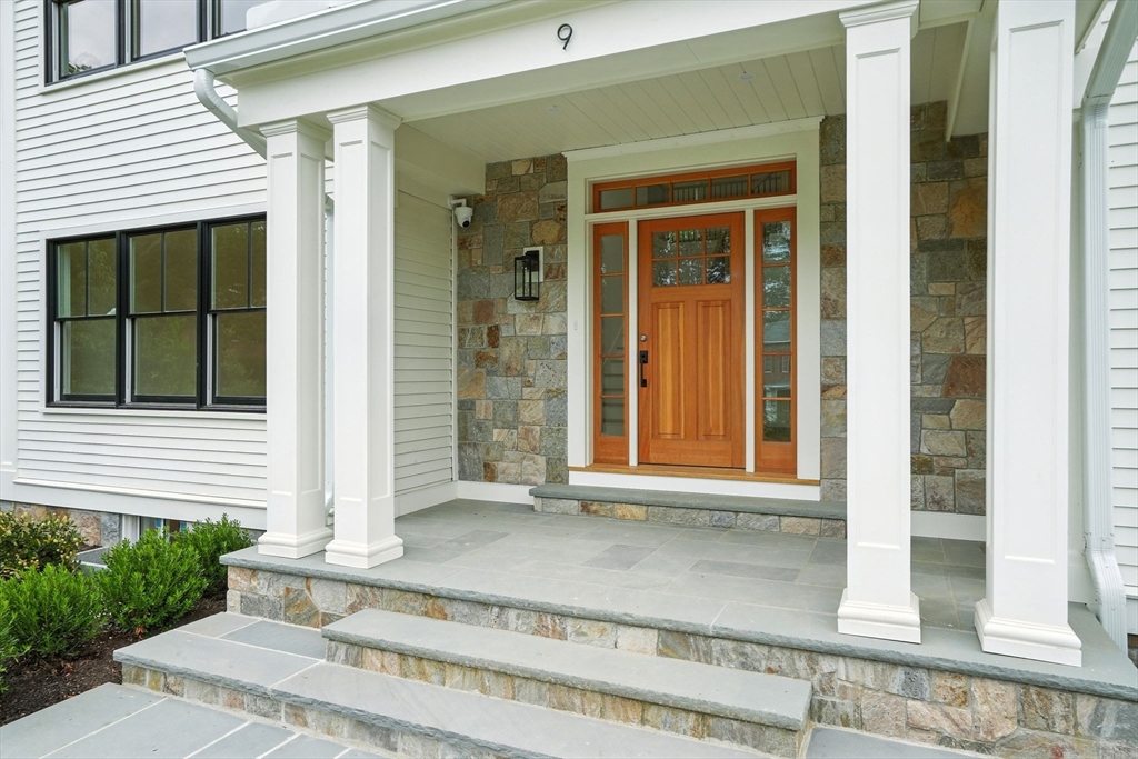 9 Saint James Ct