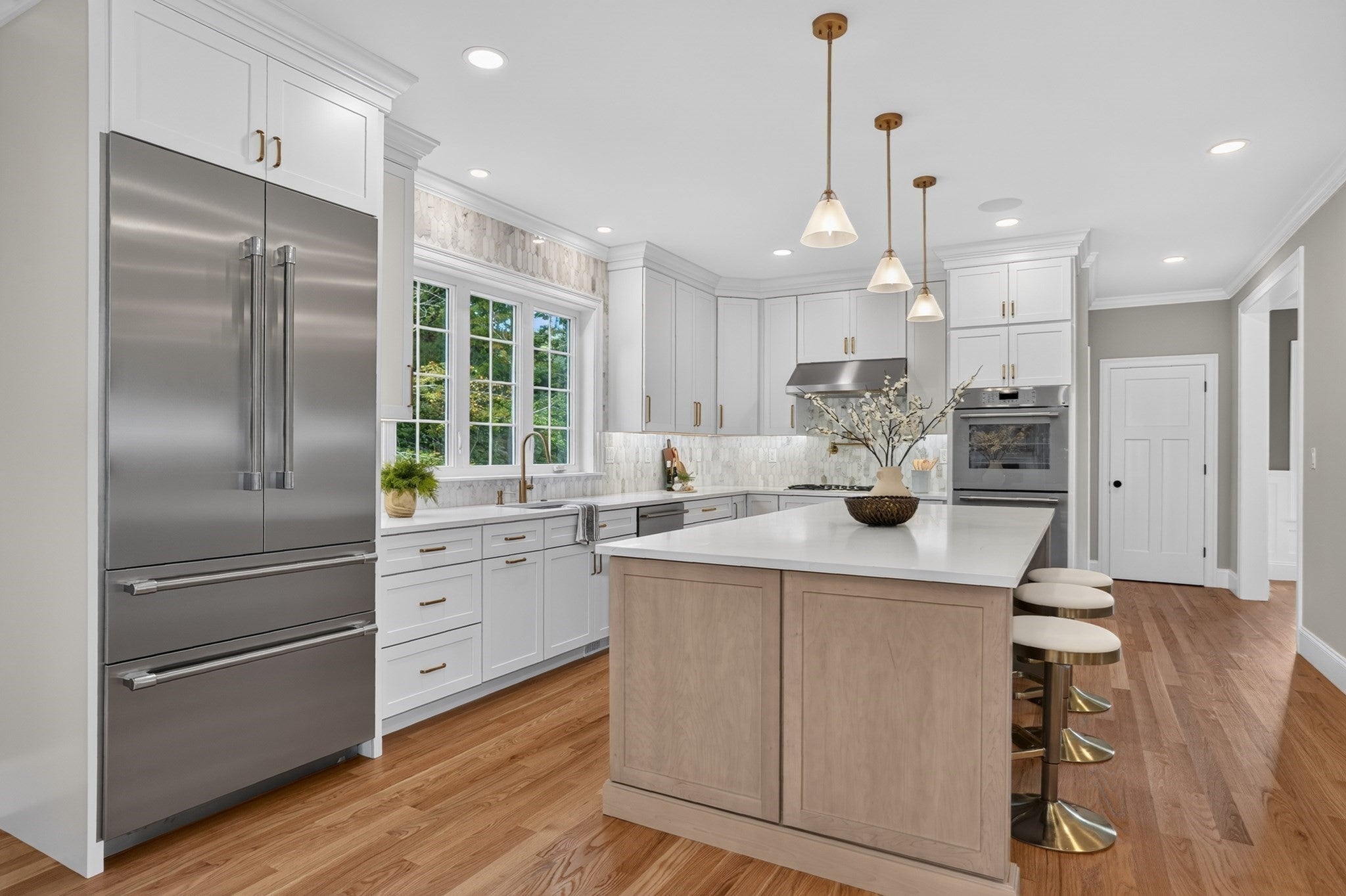 233 Fox Hill Rd, Burlington, MA, 233 Fox Hill Rd, Burlington, MA Photo #5