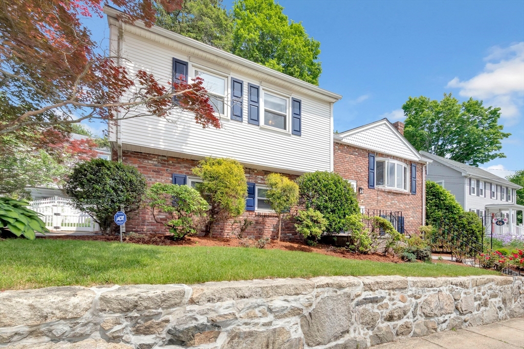 46 Arlington Rd