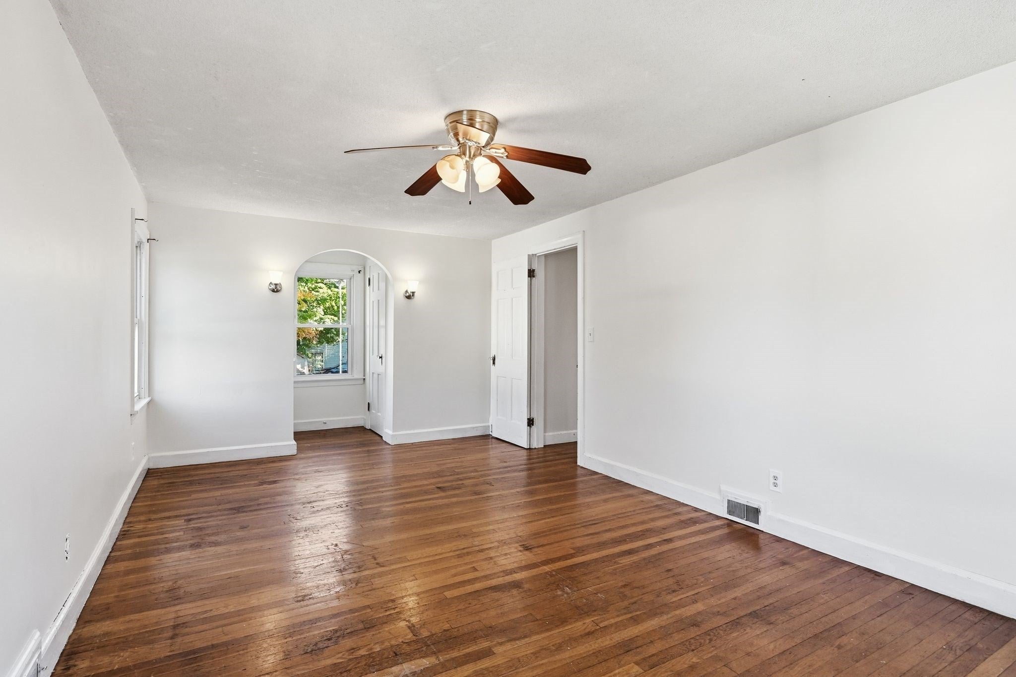 46 Mckinley Ter, Westfield, MA, 46 Mckinley Ter, Westfield, MA Photo #20