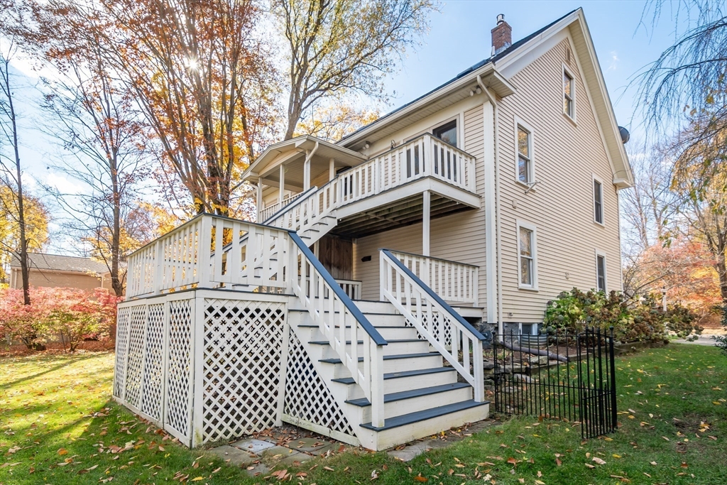 18 Norfolk Ave