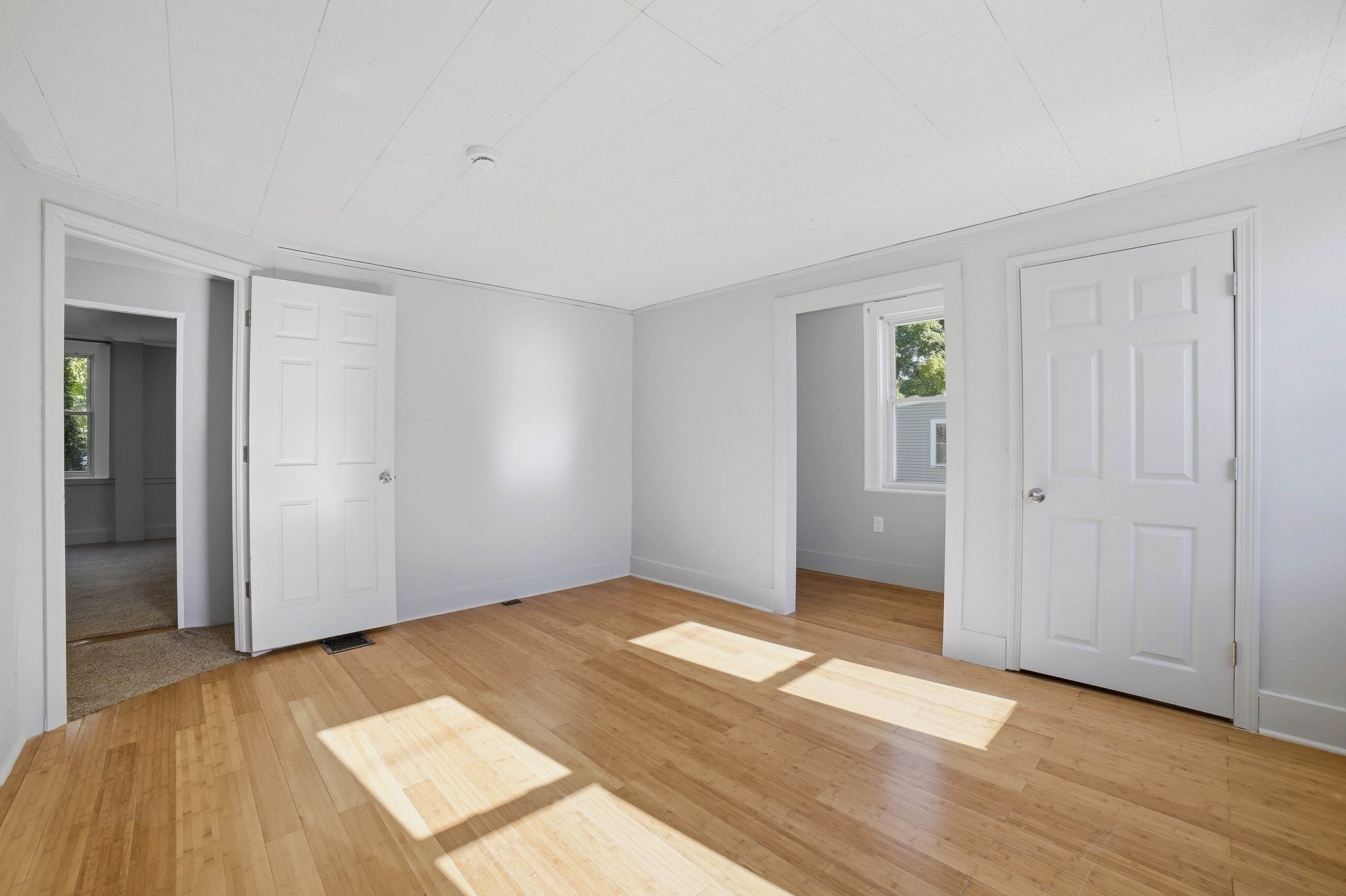 24 Collins, Amesbury, MA Photo #10