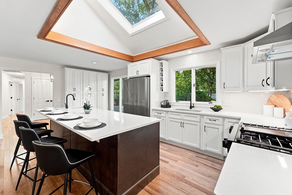 20 Longfellow Rd, Holyoke, MA, 20 Longfellow Rd, Holyoke, MA Photo #10