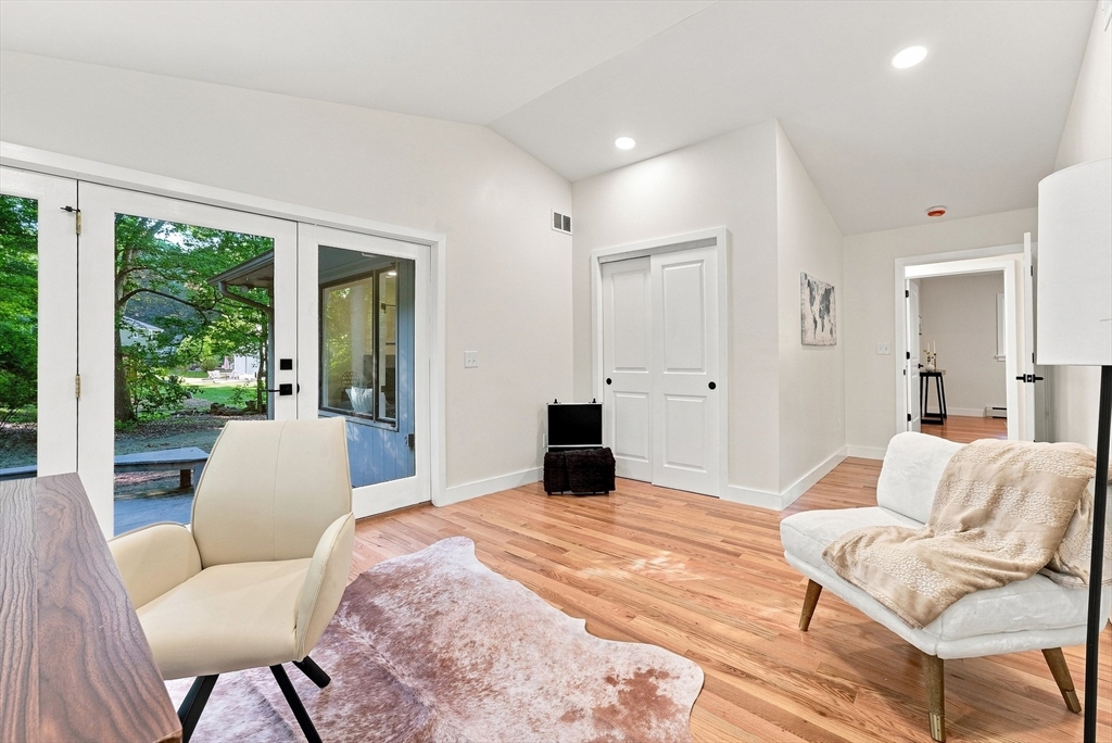 20 Longfellow Rd, Holyoke, MA, 20 Longfellow Rd, Holyoke, MA Photo #31