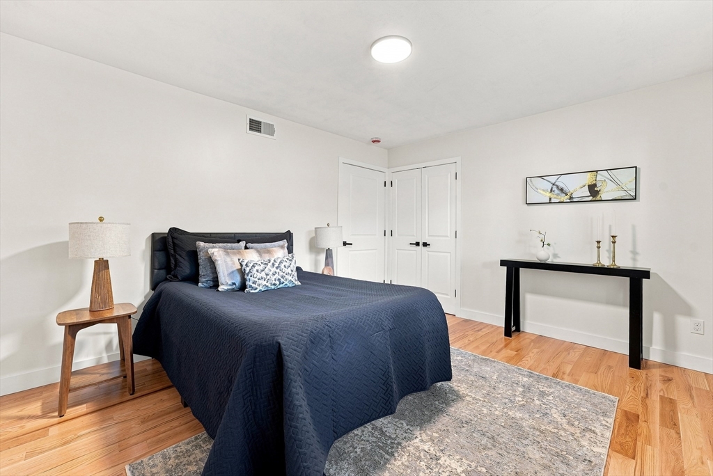20 Longfellow Rd, Holyoke, MA, 20 Longfellow Rd, Holyoke, MA Photo #21