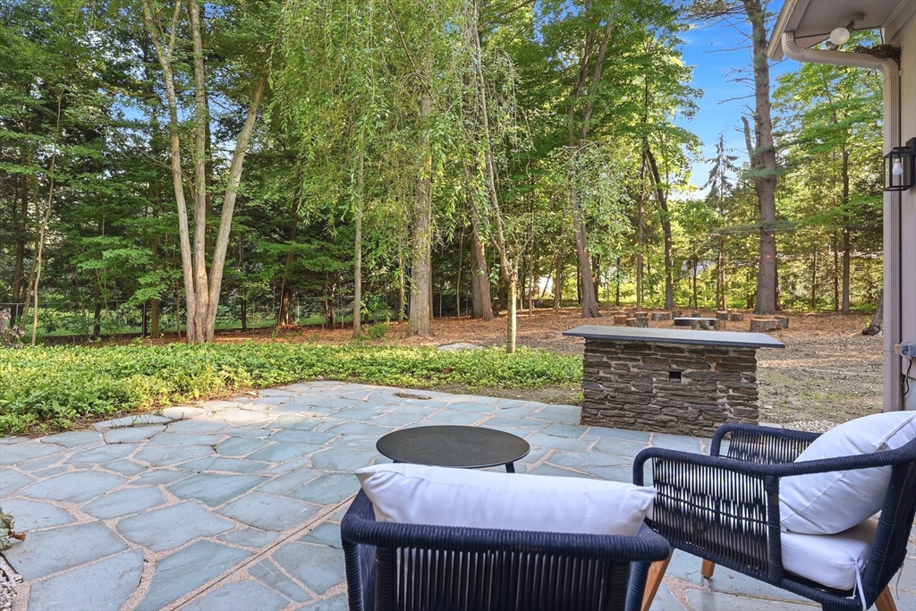 20 Longfellow Rd, Holyoke, MA, 20 Longfellow Rd, Holyoke, MA Photo #37