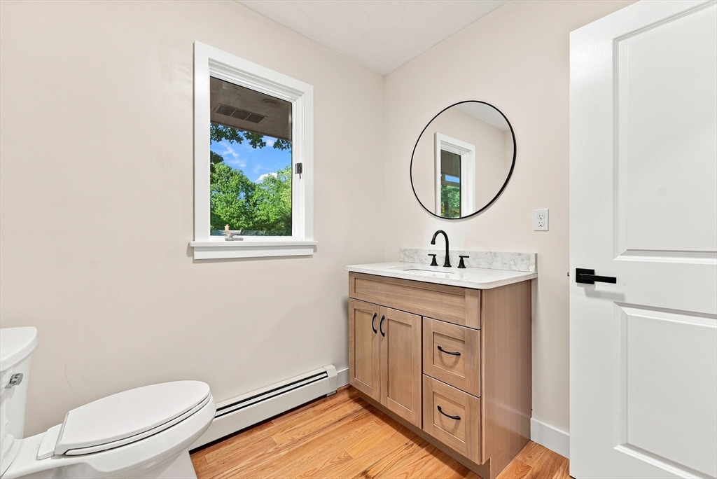 20 Longfellow Rd, Holyoke, MA, 20 Longfellow Rd, Holyoke, MA Photo #33