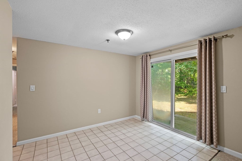 68 Lantern Ln #7, Dracut, MA, 68 Lantern Ln #7, Dracut, MA Photo #16