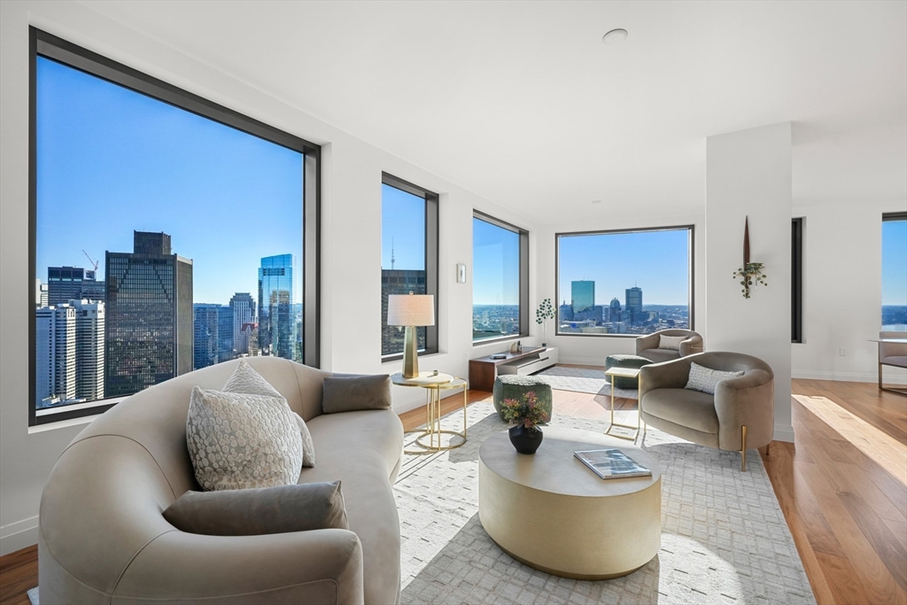 110 Sudbury Street 3702