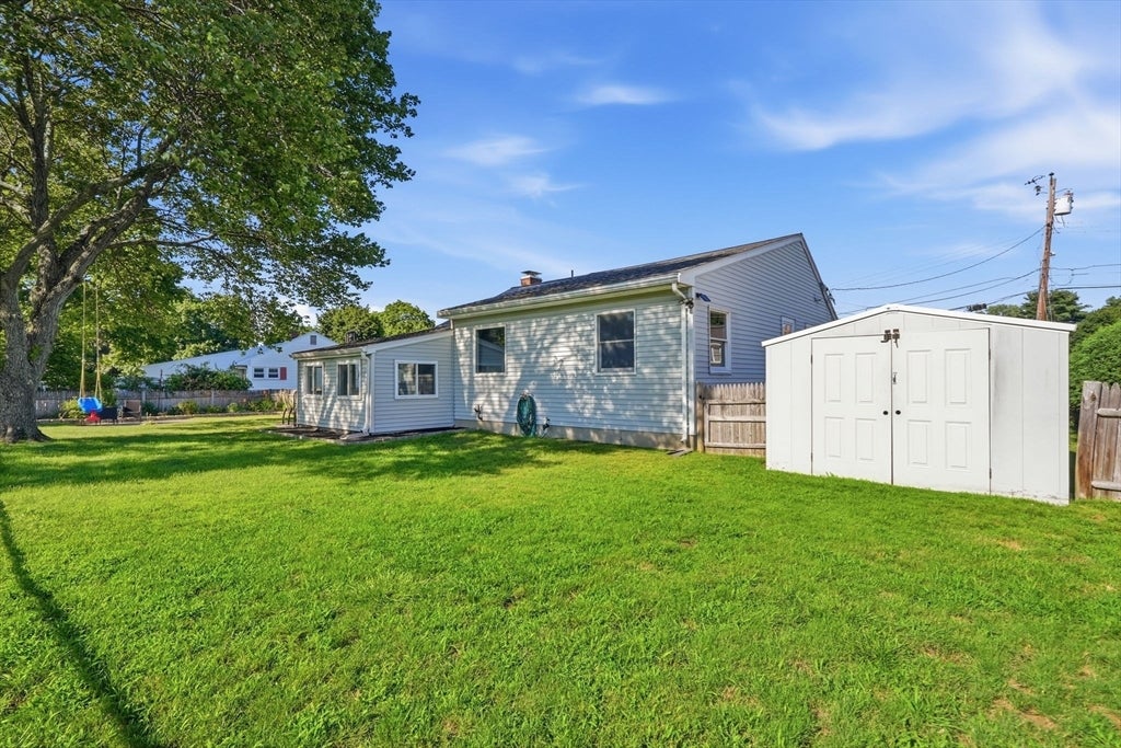 16 Robert Ave, Woburn, MA, 16 Robert Ave, Woburn, MA Photo #31