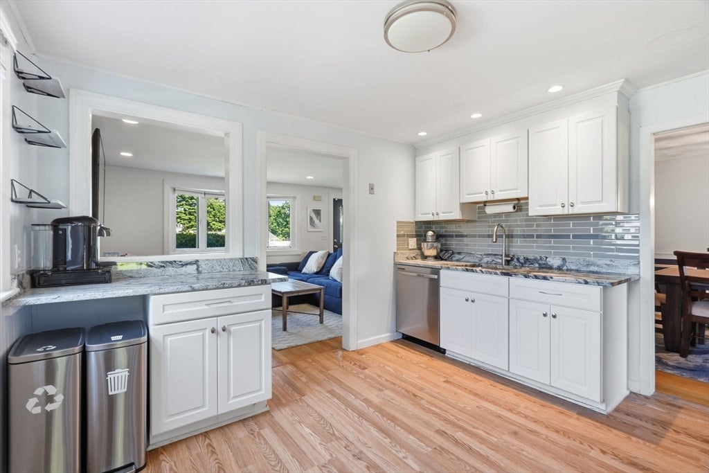 16 Robert Ave, Woburn, MA, 16 Robert Ave, Woburn, MA Photo #10