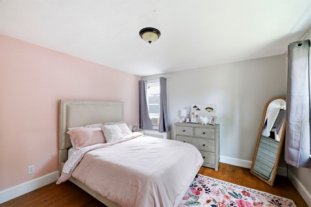 66 Rencelau St, Springfield, MA, 66 Rencelau St, Springfield, MA Photo #35