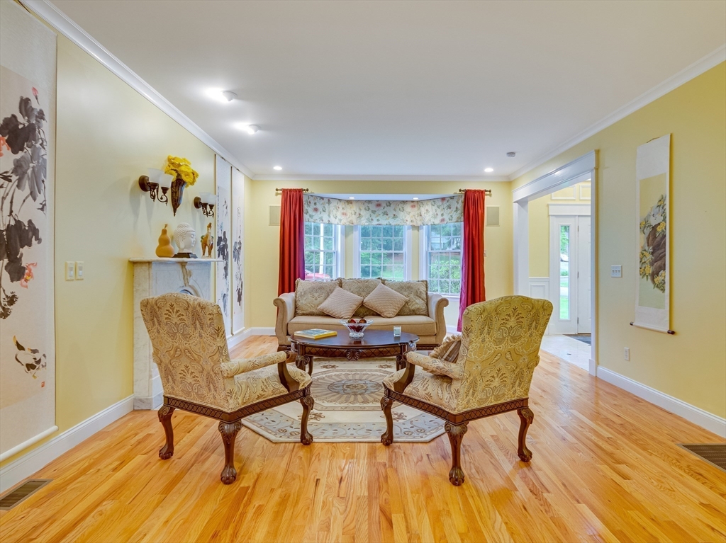 14 Nassau Drive