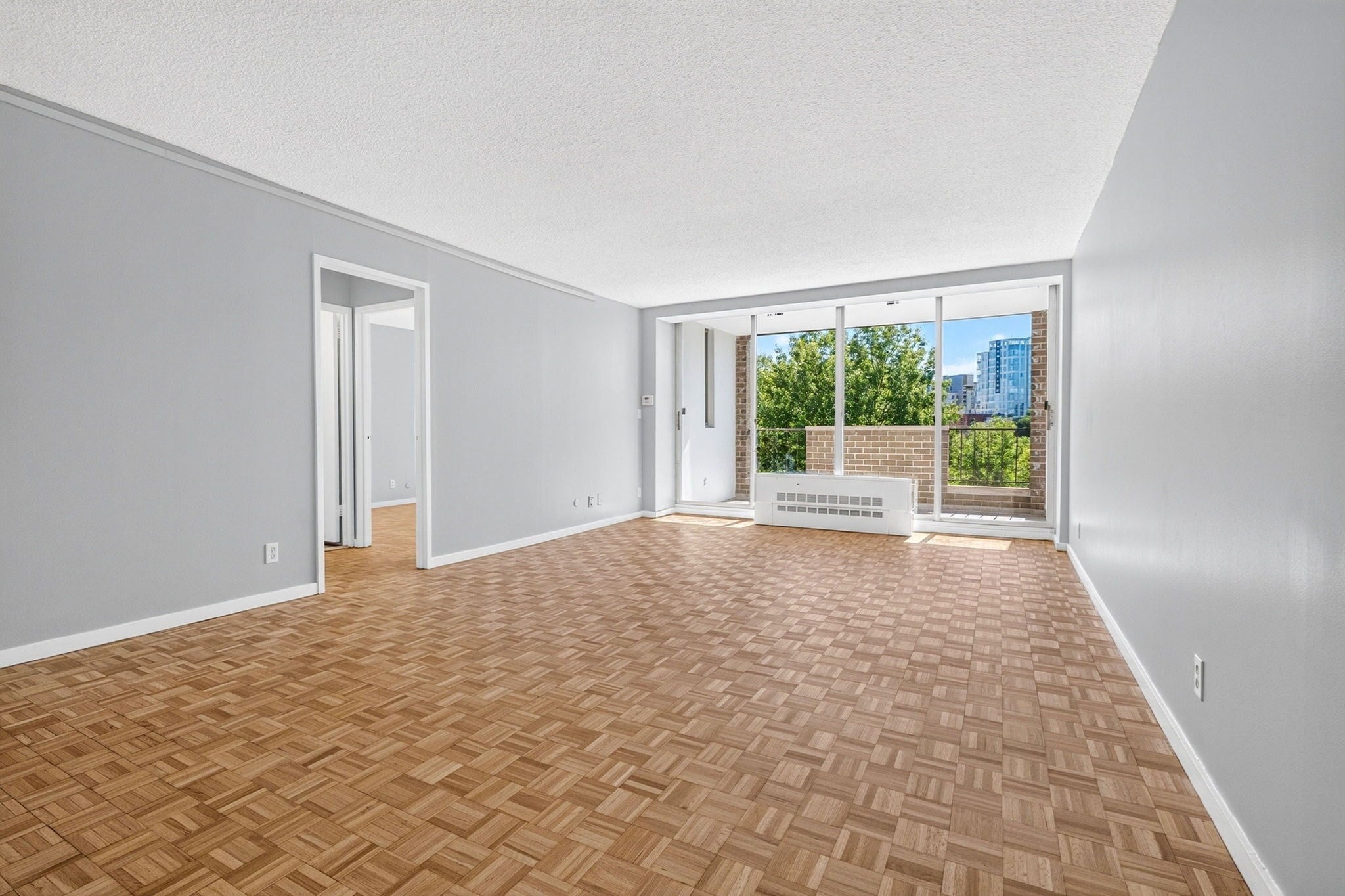 33 Pond Ave #609, Brookline, MA Photo #5