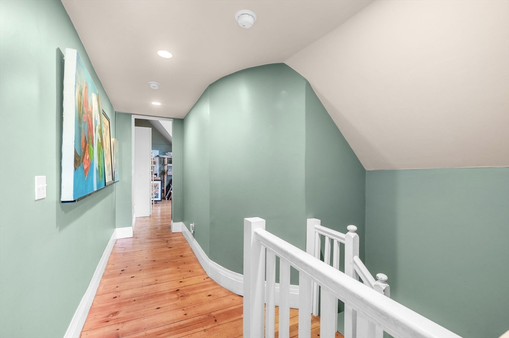 16 Wolcott Rd, Lynn, MA Photo #32