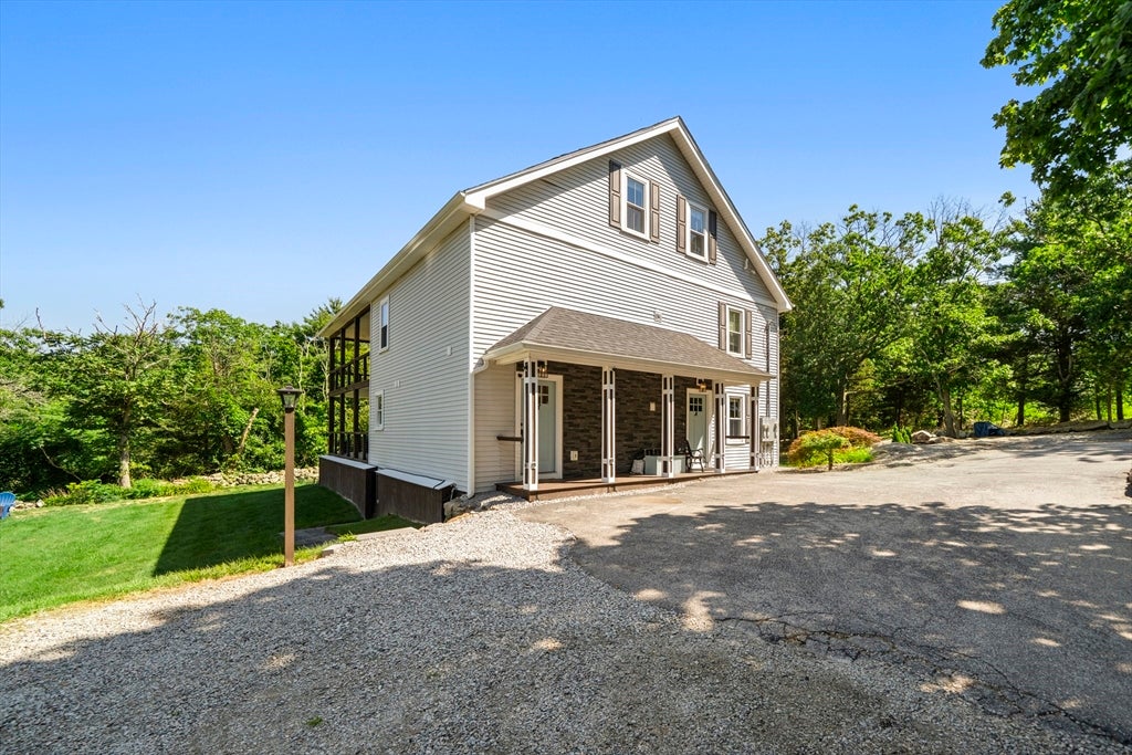 54 Canterbury St #B, Hingham, MA, 54 Canterbury St #B, Hingham, MA Photo #2