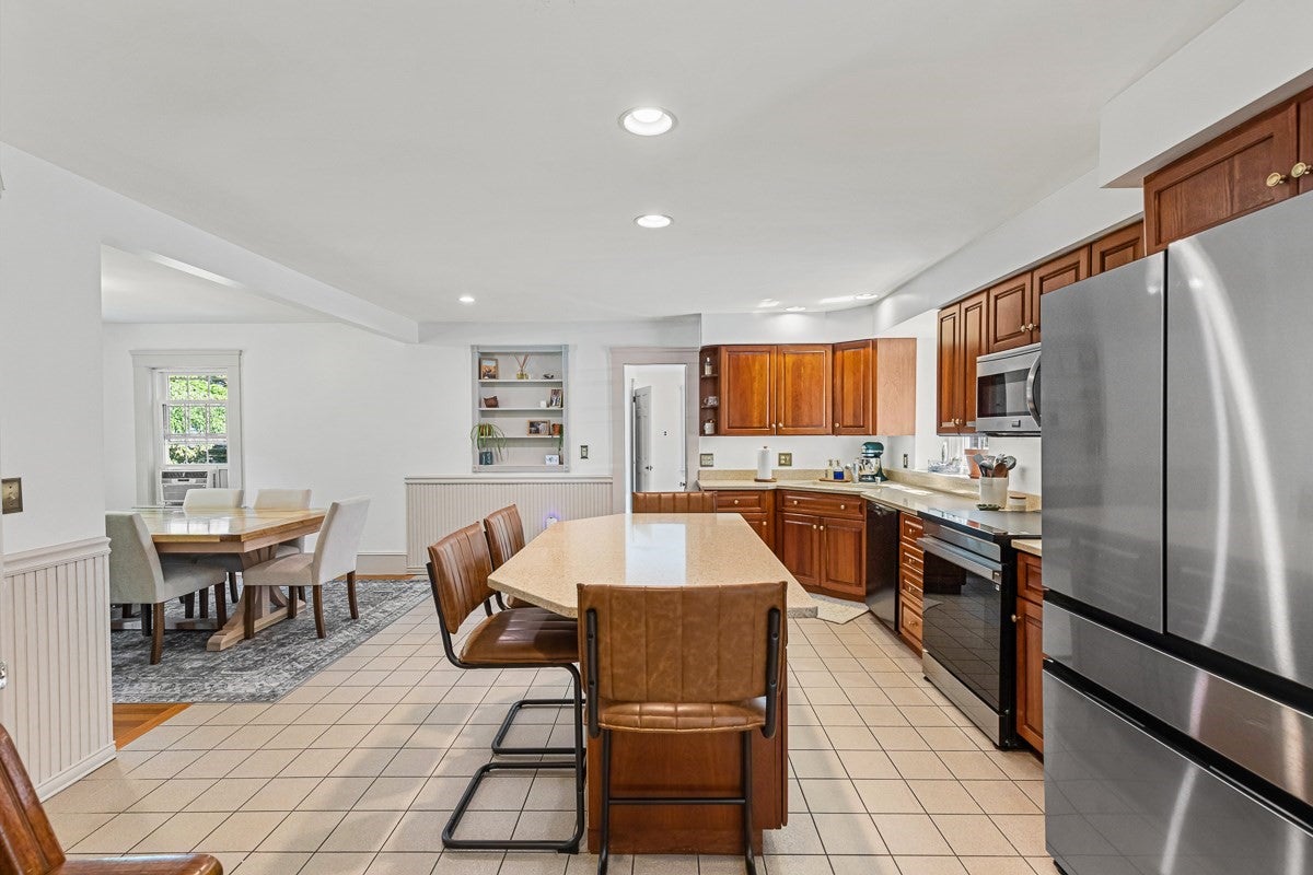 89 Bay State Rd, Rehoboth, MA, 89 Bay State Rd, Rehoboth, MA Photo #10
