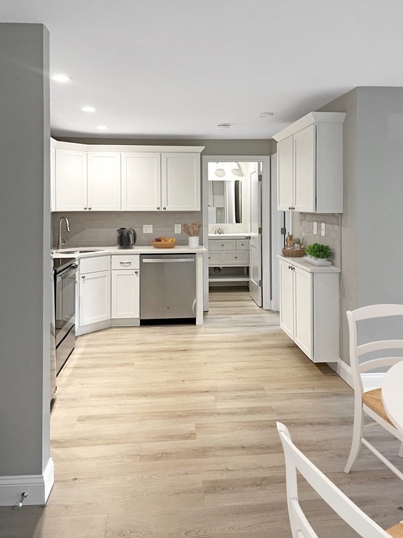 180 Main St #1205, Bridgewater, MA, 180 Main St #1205, Bridgewater, MA Photo #2