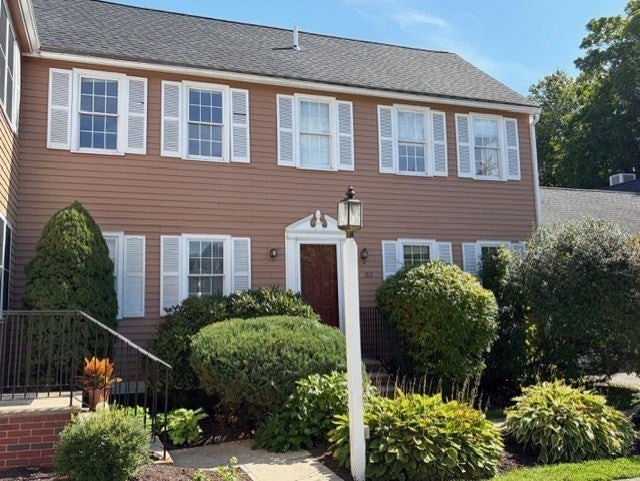 163 Whittier Meadows Drive #163, Amesbury, MA Photo #2