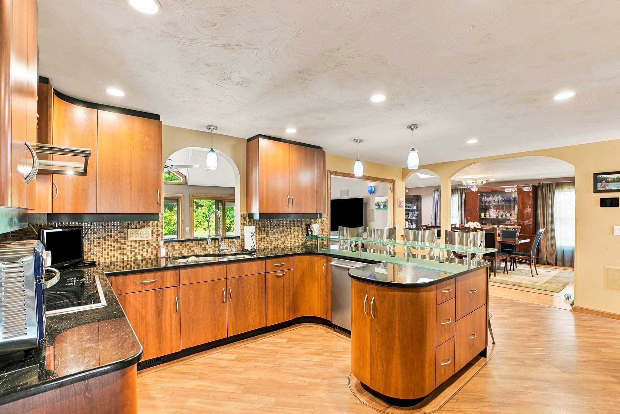 8 Hearthridge Dr, Canton, MA, 8 Hearthridge Dr, Canton, MA Photo #10