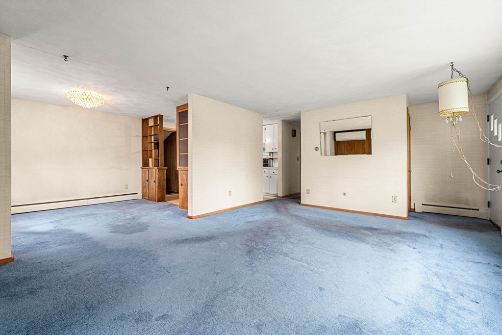 11 Dadant Dr, Wilmington, MA Photo #14