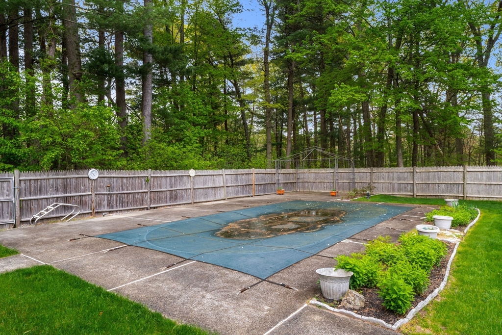 11 Dadant Dr, Wilmington, MA Photo #37